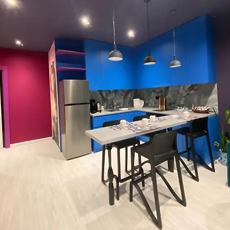 Funky Breeze By The Sea Apartment